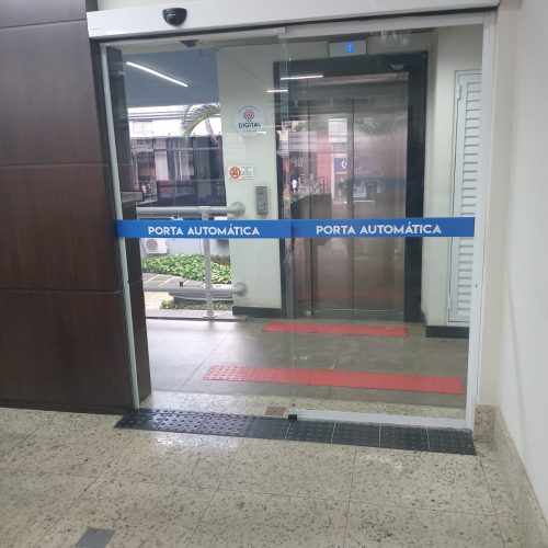 Porta Automática na zona Sul