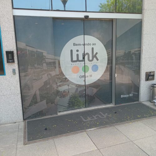 Porta Automática na Freguesia