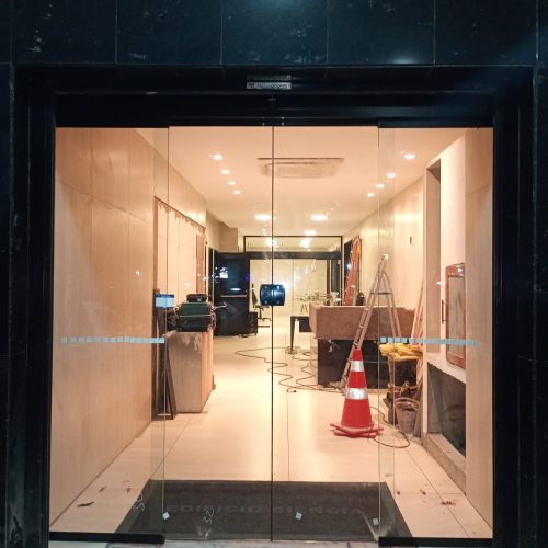 965a27e1-3cda-43cc-a6eb-867b1834985b