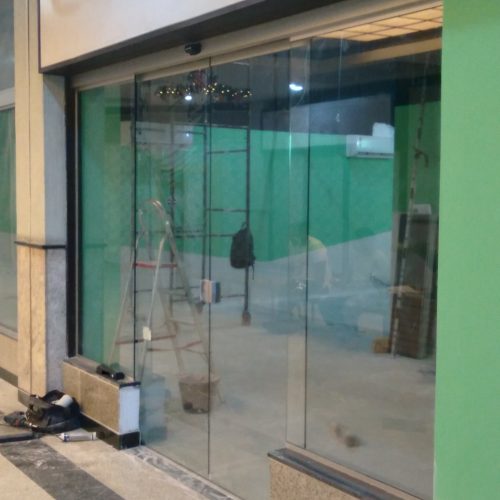 Localiza Manusa- atto service porta-automatica-vidro